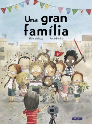 UNA GRAN FAMÍLIA UNA GRAN FAMÍLIA
